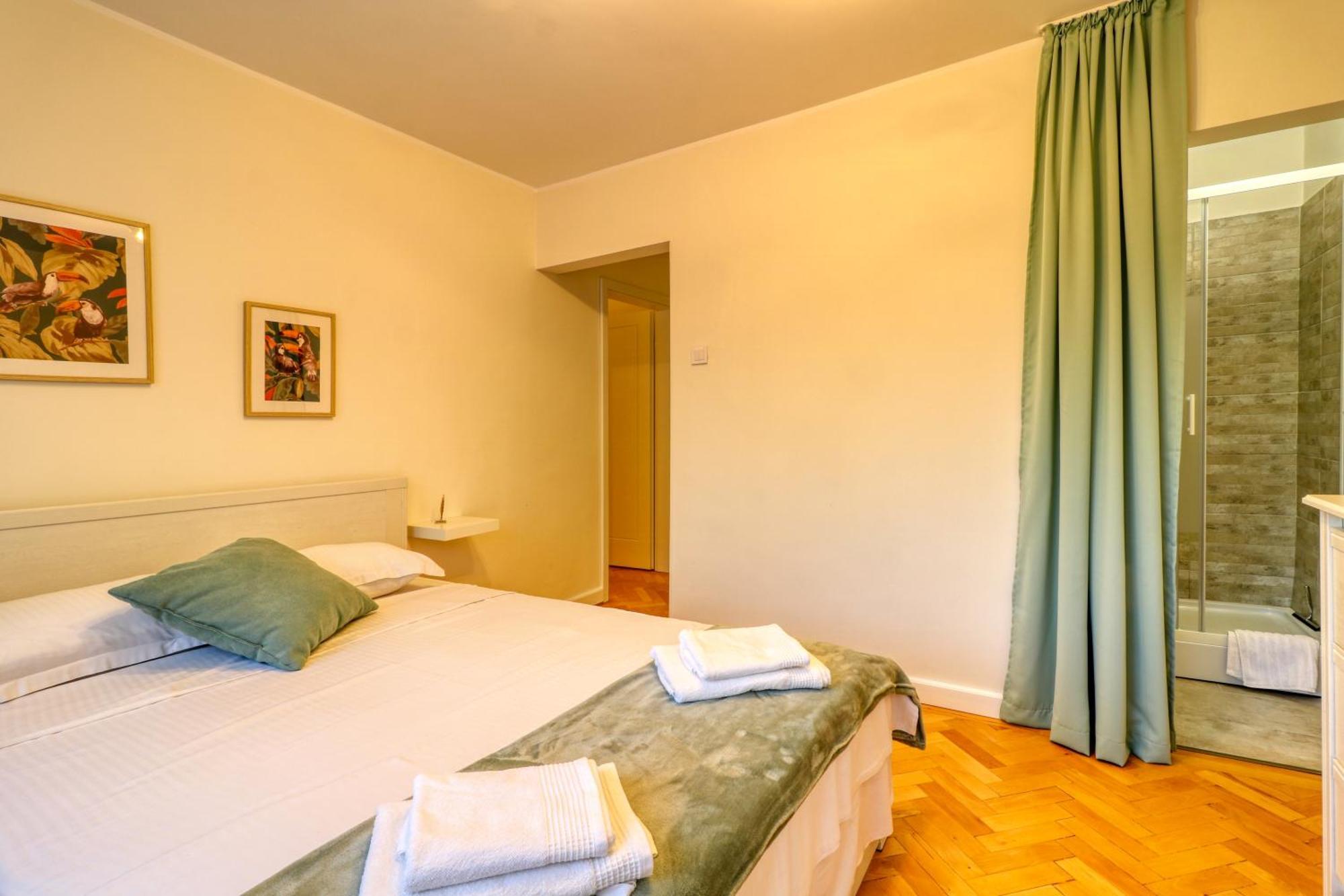 Quito Apartment - Stylish & Quiet بوخارست المظهر الخارجي الصورة